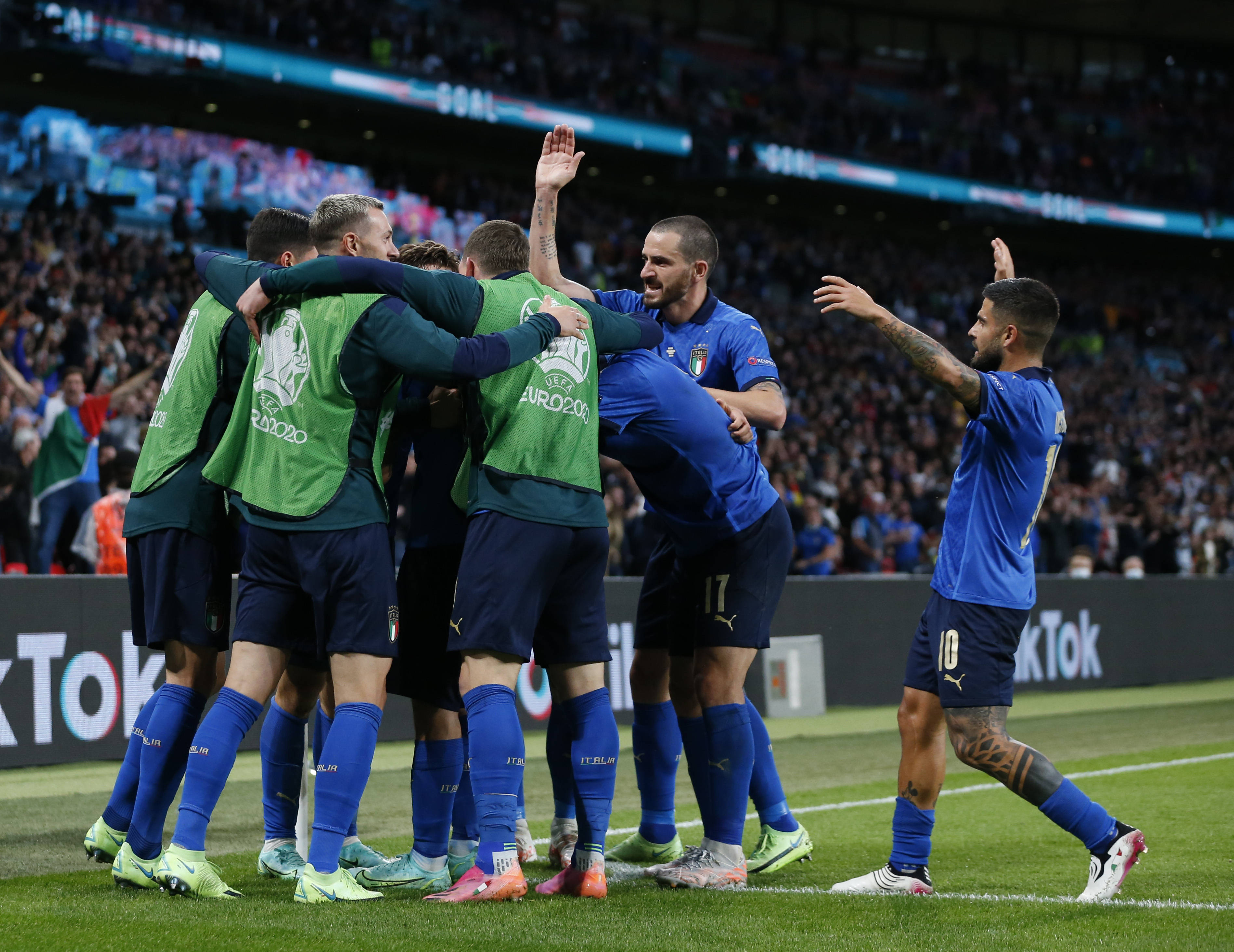 开云官网-意大利足球队在演练中获胜，向欧锦赛迈进